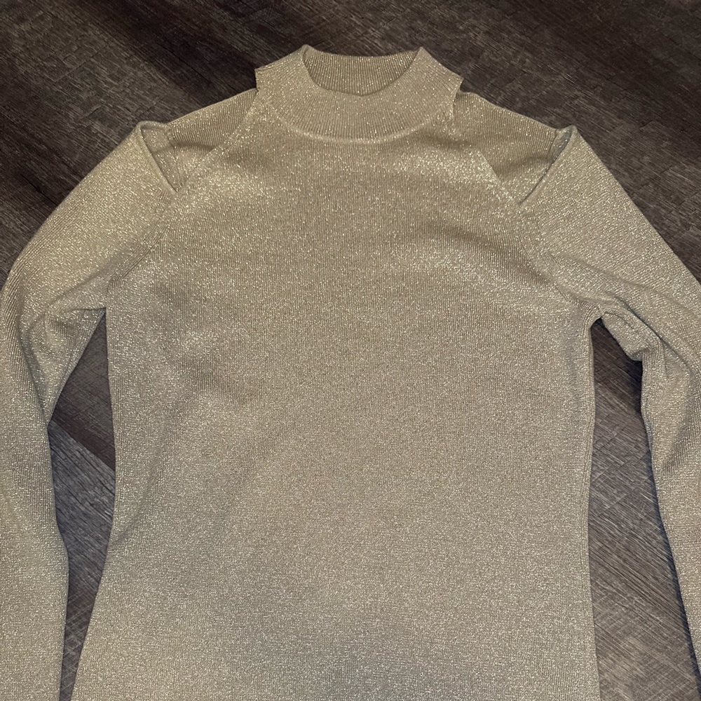 Gold sparkle top